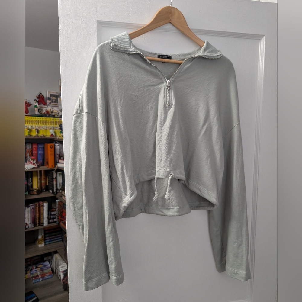 Dynamite Light Green Cropped Sweater